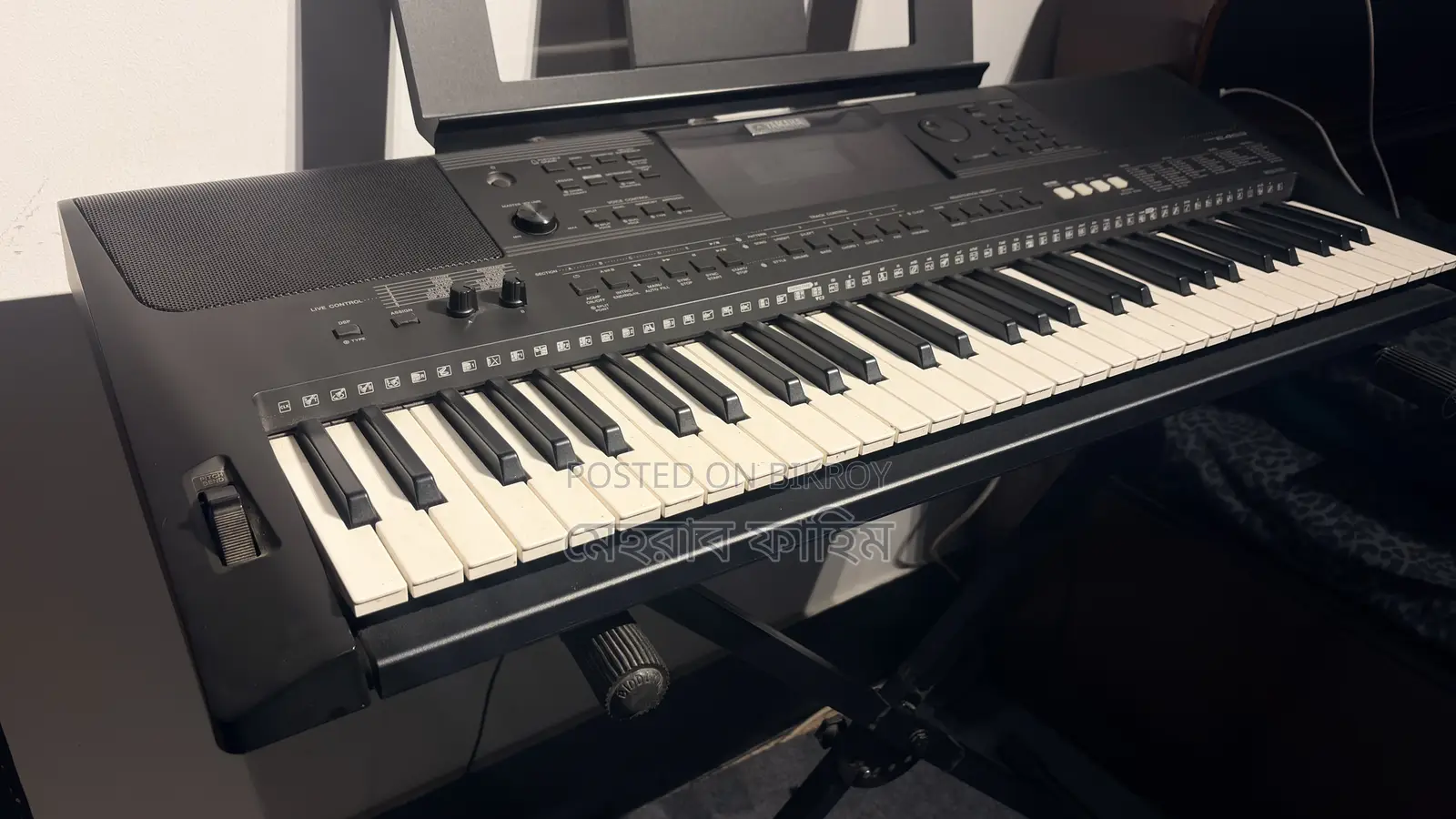 Yamaha Psre-453 Keyboard