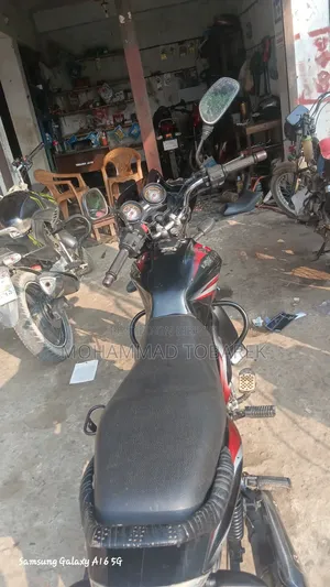 Bajaj Discover 125 2016 Black