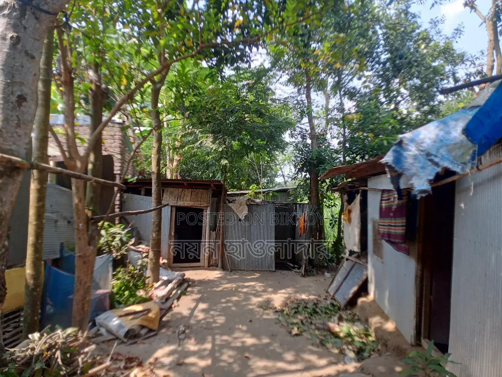 দিঘলিয়ায় ৩ বেডরুমের বাড়ি বিক্রয়