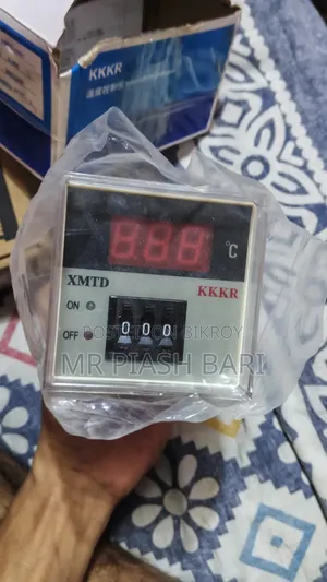 জেনারেটর এভিআর