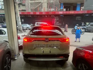 Honda Vezel 1.5 Hybrid 2WD 2021 Beige