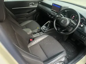 Honda Vezel 1.5 Hybrid 2WD 2021 Beige