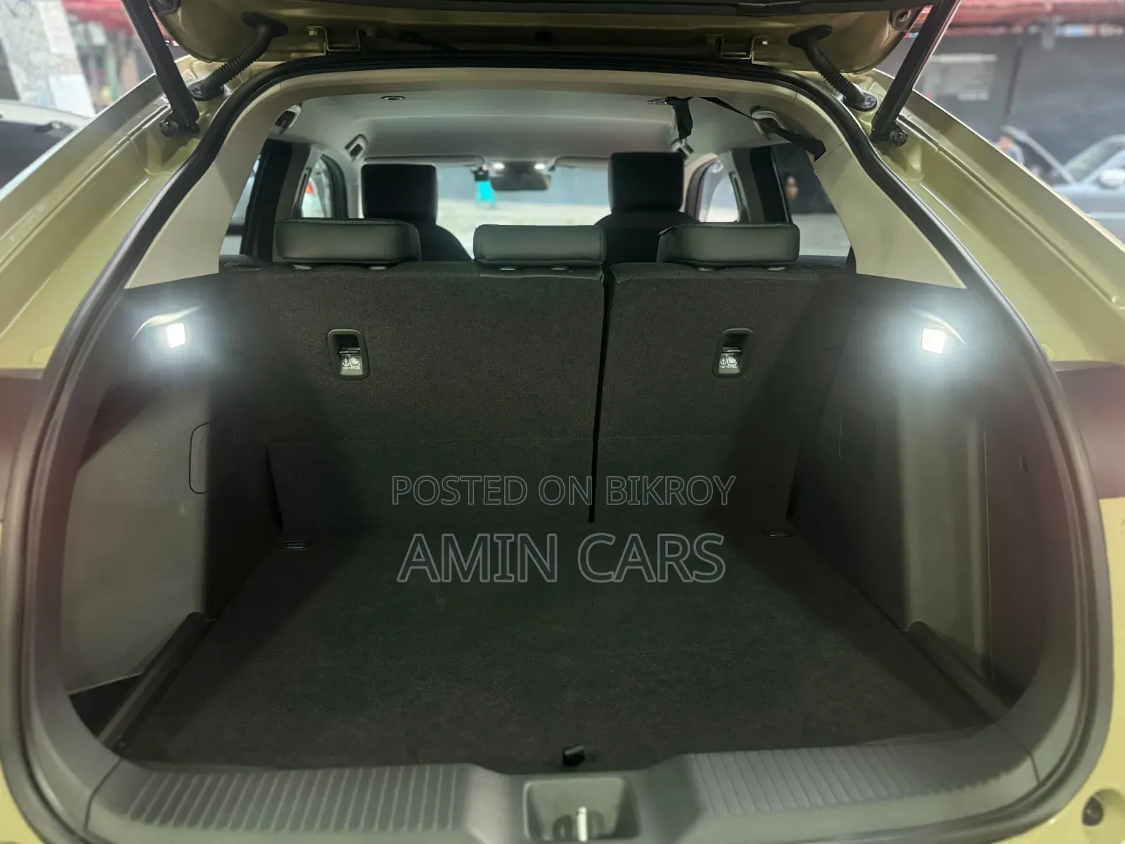 Honda Vezel 1.5 Hybrid 2WD 2021 Beige