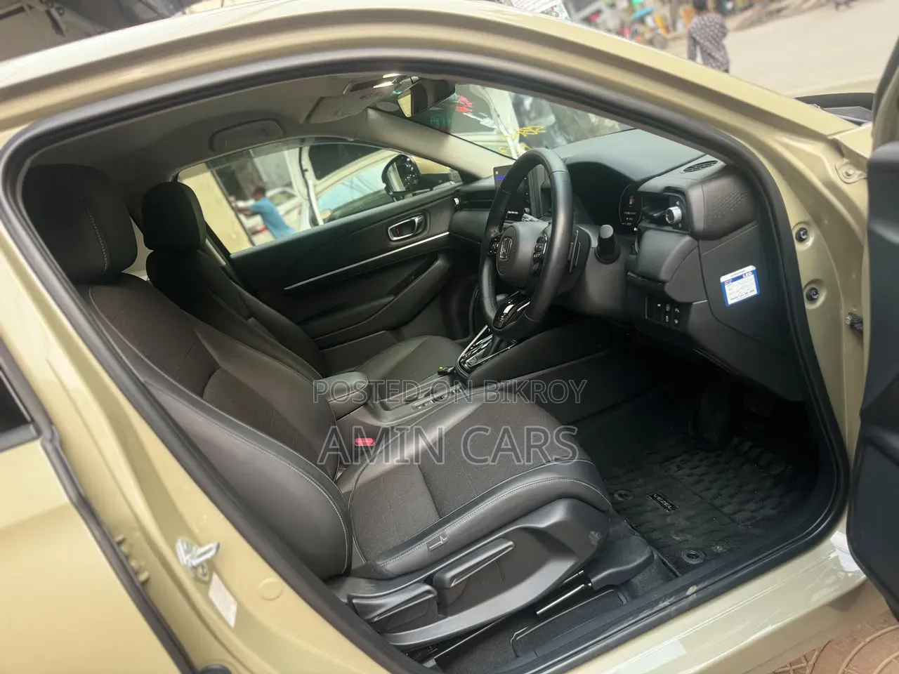 Honda Vezel 1.5 Hybrid 2WD 2021 Beige
