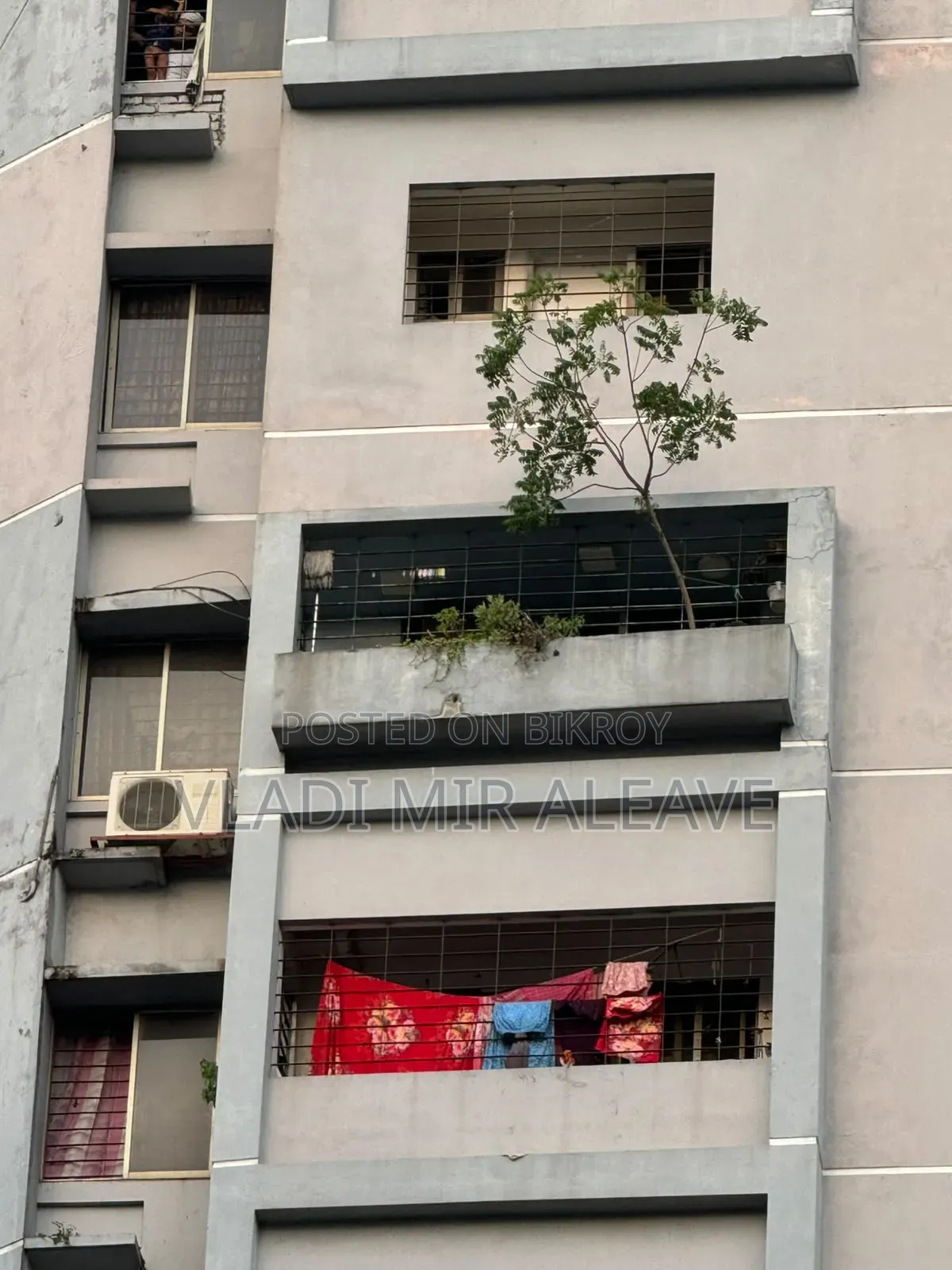 উদ্য্যান, শ্যামলীতে ৩ বেডরুমের অ্যাপার্টমেন্ট বিক্রয়ের জন্য