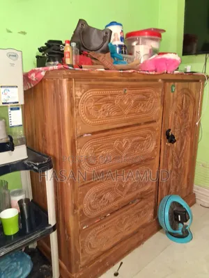 সেগুন কাঠের ওয়ারড্রব