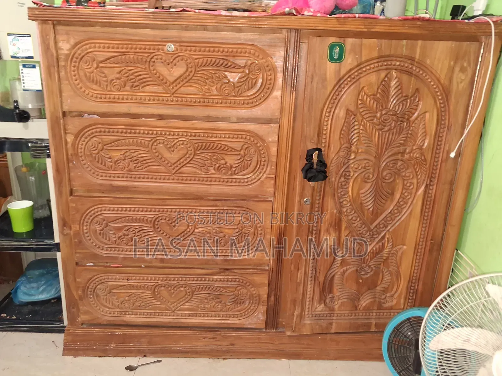 সেগুন কাঠের ওয়ারড্রব