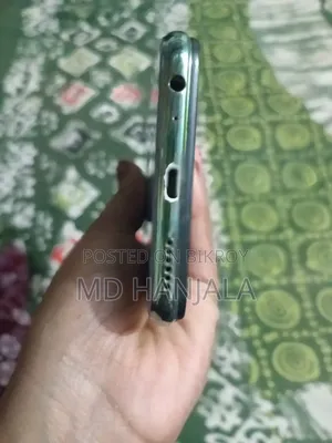 ভিভো ওয়াই ১৭ ২৫৬ জিবি