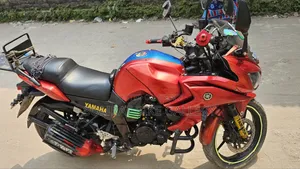 Yamaha Fazer V1 2021 Red