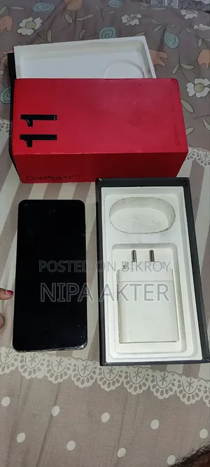 ওয়ানপ্লাস ১১ ২৫৬ জিবি গ্রে