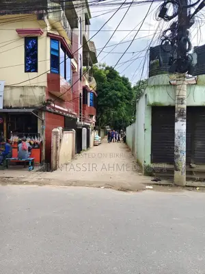 জায়গা বিক্রয় হইবে (উপশহর যতরপুরে)