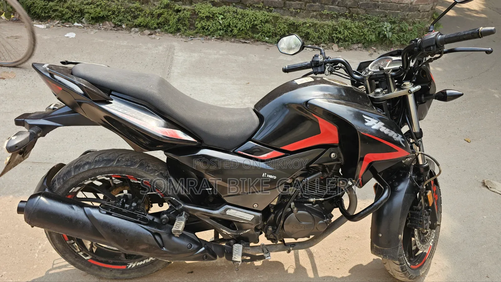 Hero Hunk 2021 Black