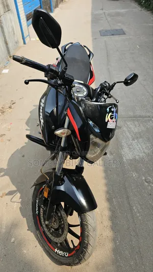 Hero Hunk 2021 Black