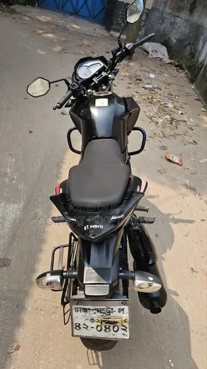 Hero Hunk 2021 Black