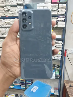 স্যামসাং গ্যালাক্সি এ২৩ ১২৮ জিবি কালো