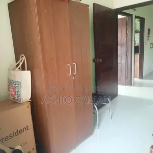 Bedroom & Kitchen