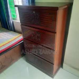 Bedroom & Kitchen