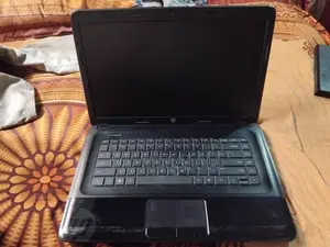 Laptop HP Compaq Presario V2000 4GB Intel Core i3 HDD 500GB