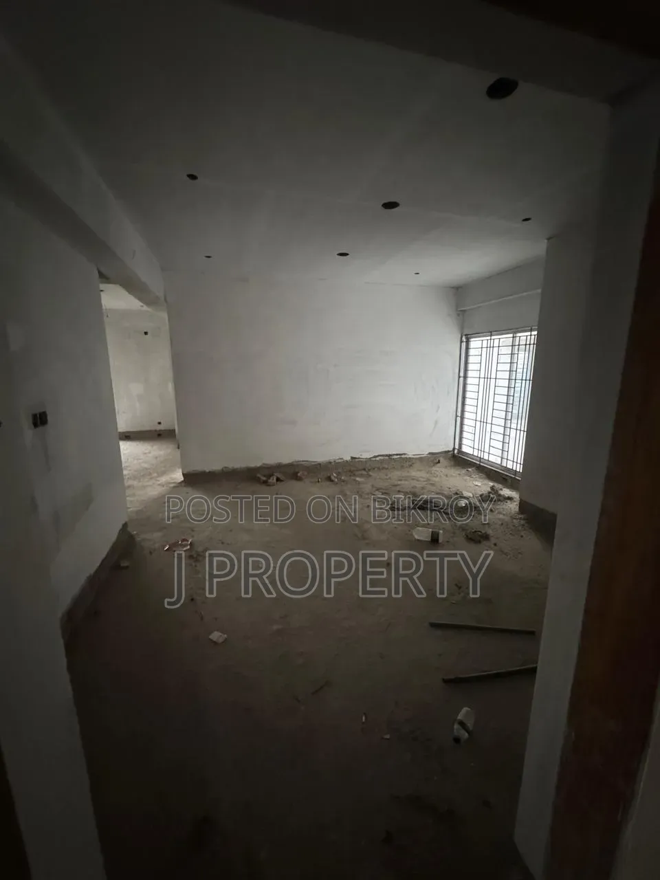 3 Bedroom Apartment in Banasree for sale