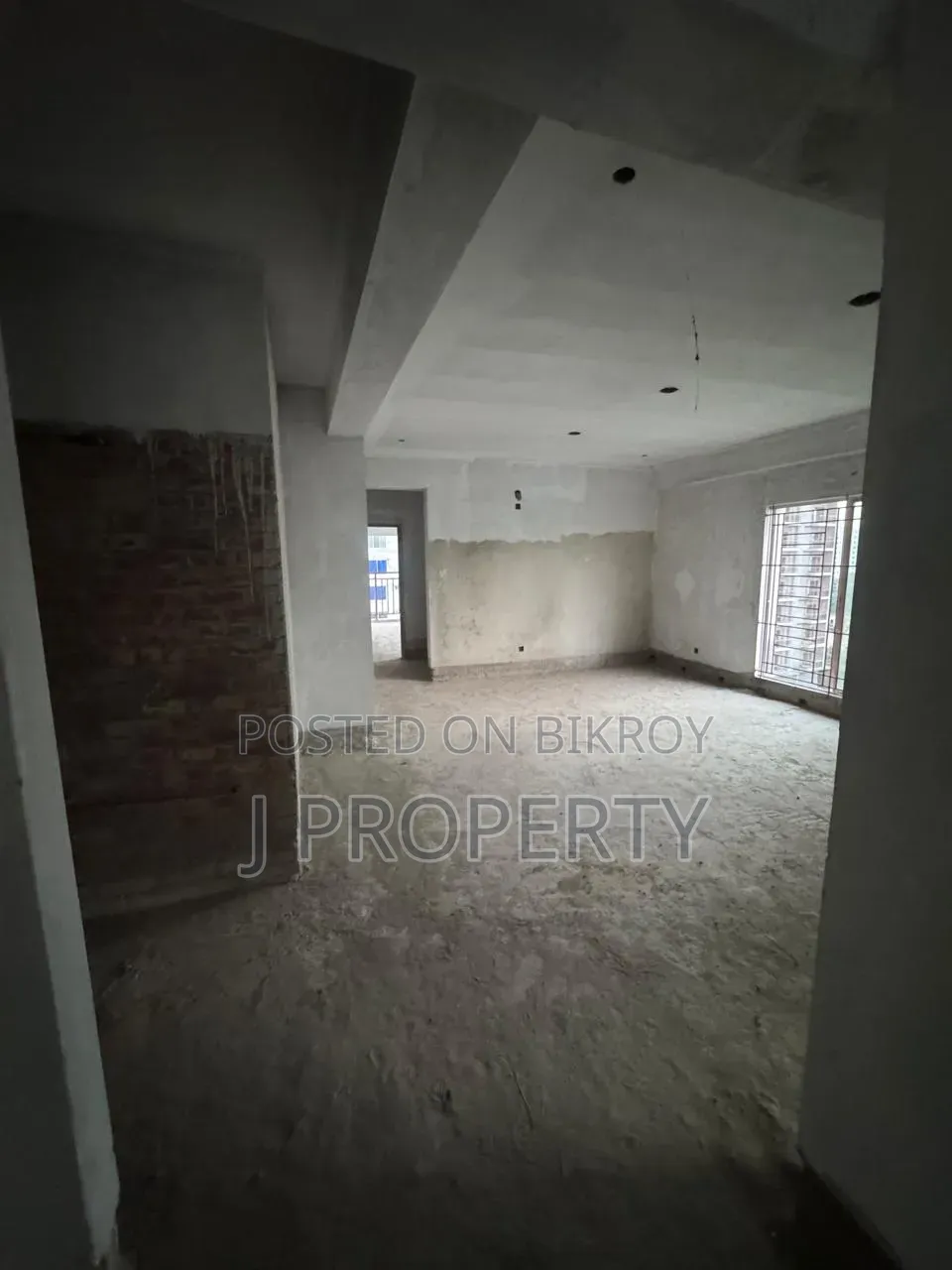 3 Bedroom Apartment in Banasree for sale