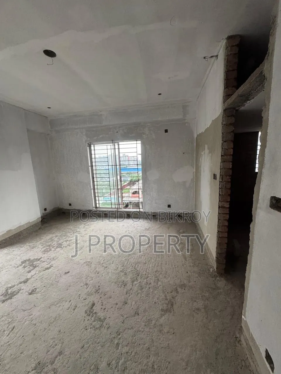 3 Bedroom Apartment in Banasree for sale