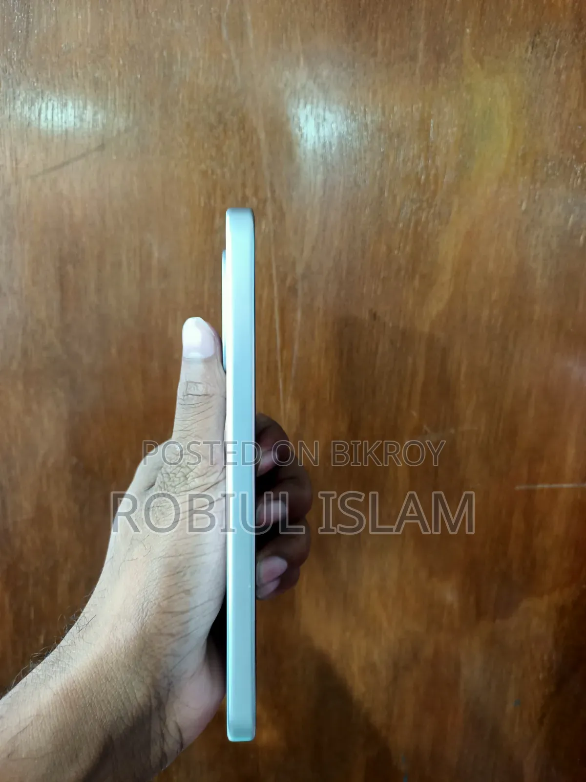 iQOO 256 GB White