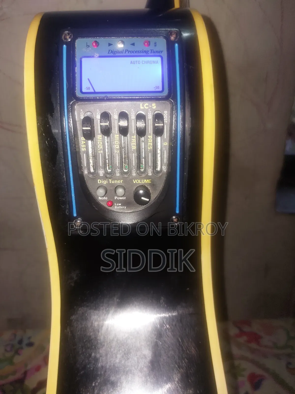 অরজিনাল কাস্টম মেইড ইকুয়ালাইজার গিটার