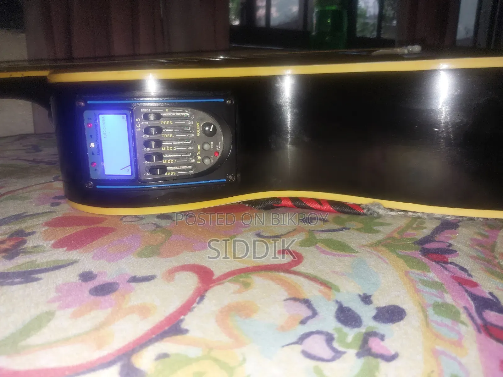 অরজিনাল কাস্টম মেইড ইকুয়ালাইজার গিটার