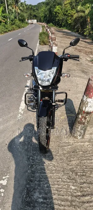 Mahindra Centuro 2022 Black