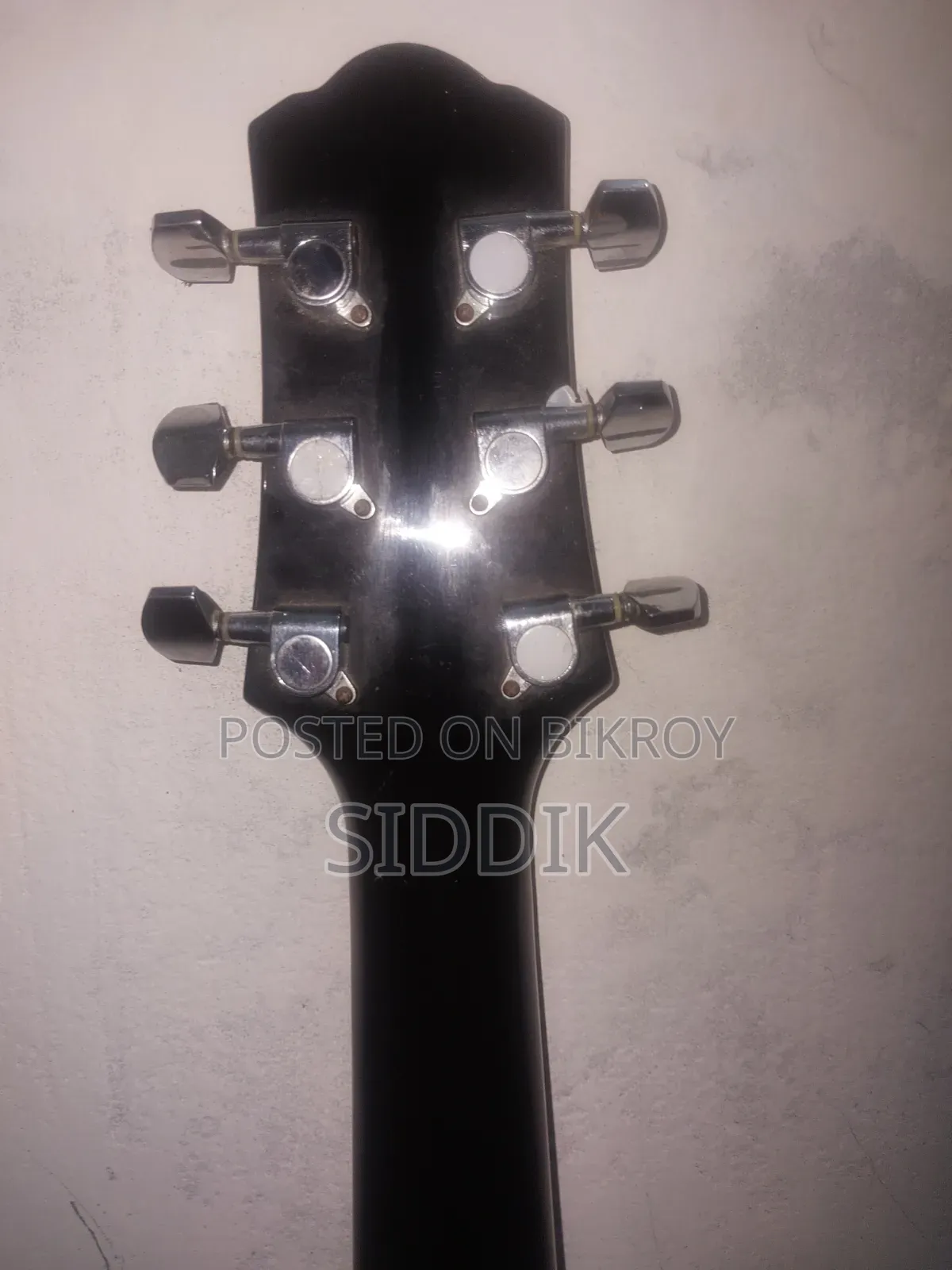 অরজিনাল কাস্টম মেইড ইকুয়ালাইজার গিটার