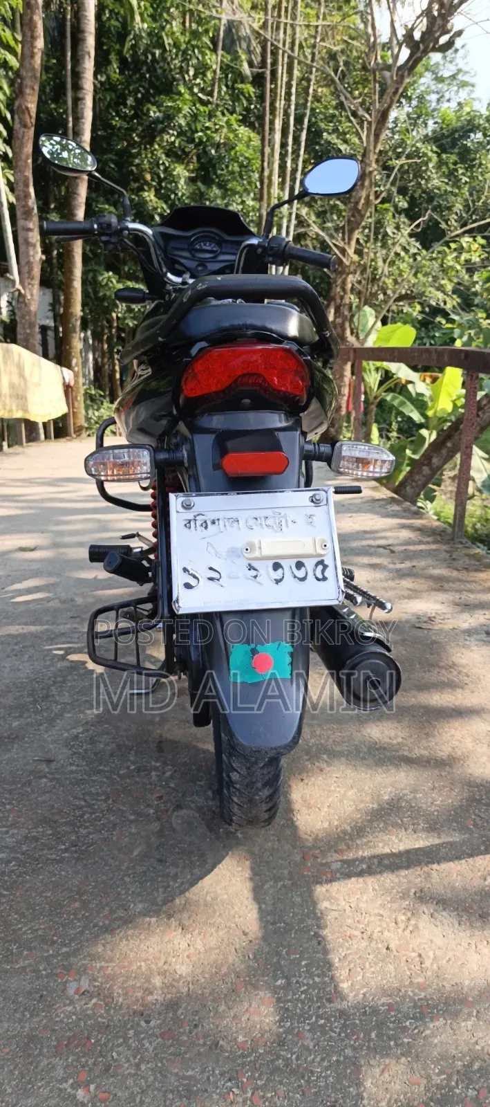 Mahindra Centuro 2022 Black