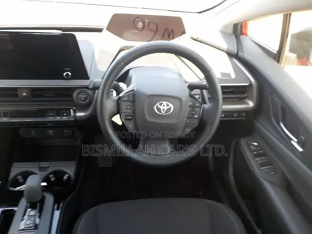 Toyota Prius 2023 Red