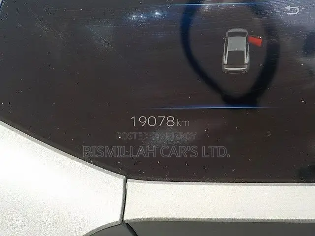 Toyota Prius 2023 Red