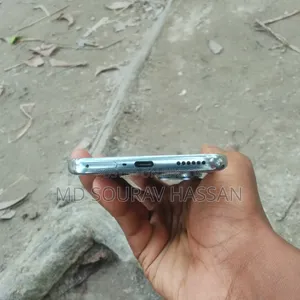 নতুন টেকনো পোভা কার্ভ ২ ৫জি ২৫৬ জিবি সিলভার