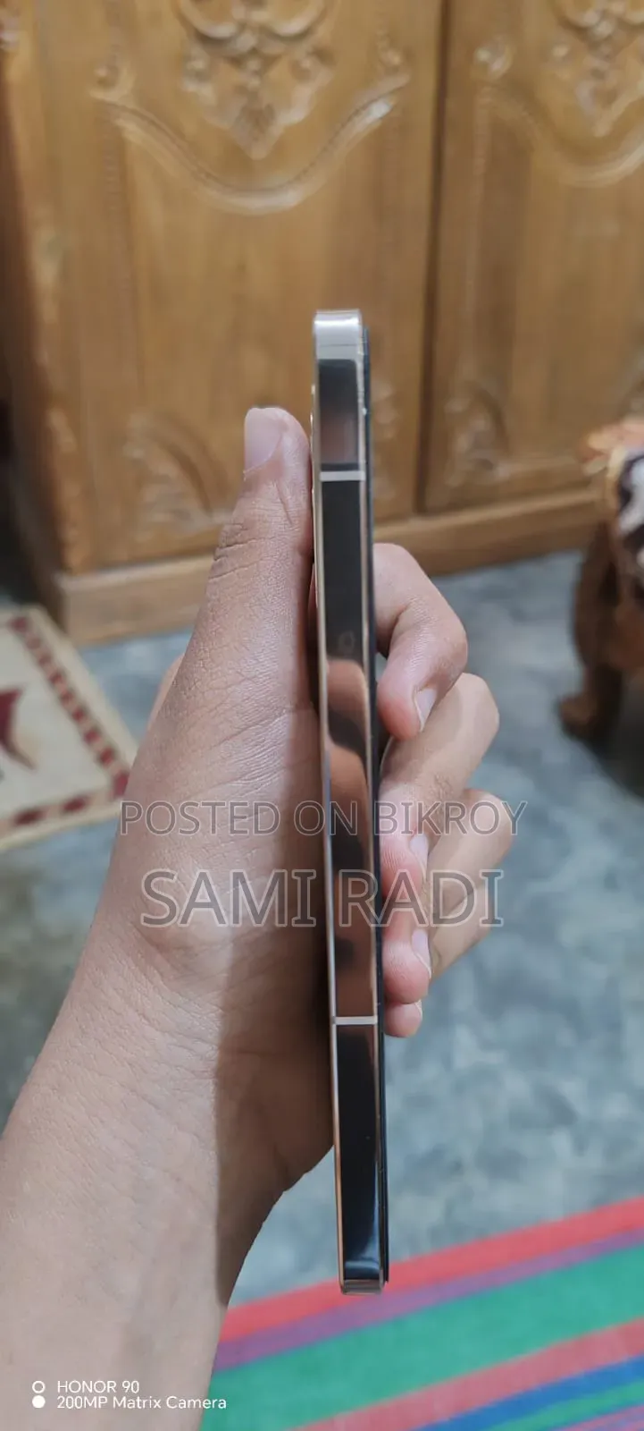 ভিবো ভি২৩ ৫জি ১২৮ জিবি গোল্ড
