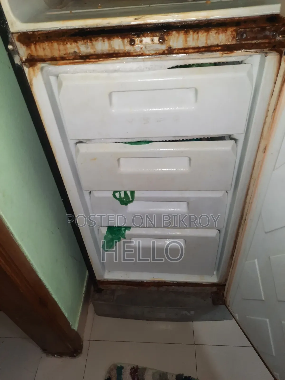 Refrigerator