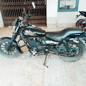 Bajaj Avenger 160 Street 2021 Black