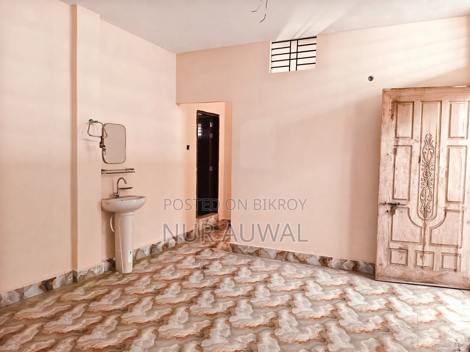 Furnished 2bdrm Apartment in Kotwali for rent