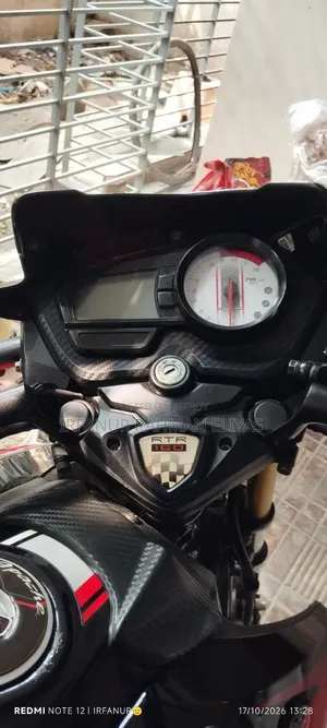 TVS Apache RTR 160 2V 2022 Black