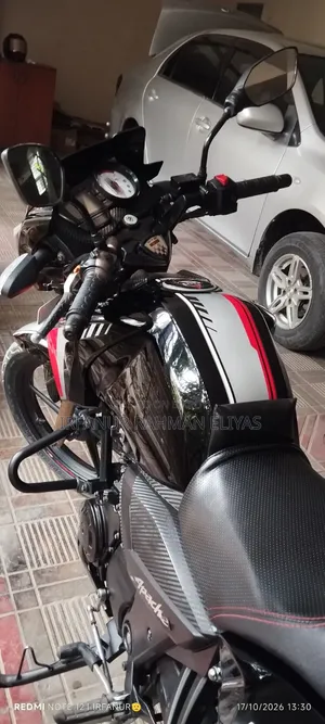 TVS Apache RTR 160 2V 2022 Black