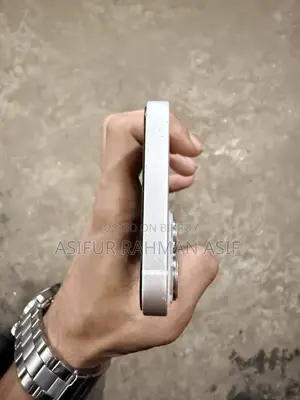 Apple iPhone 13 128 GB White