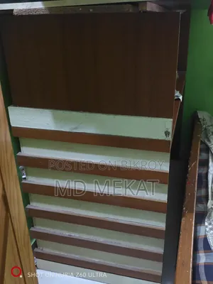 Large Reception Table for Hospital, Office, or School College Institution