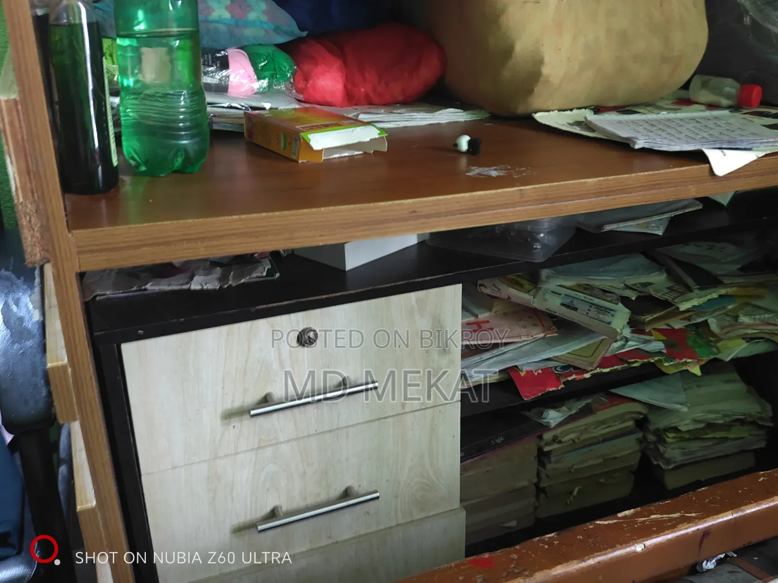 Large Reception Table for Hospital, Office, or School College Institution