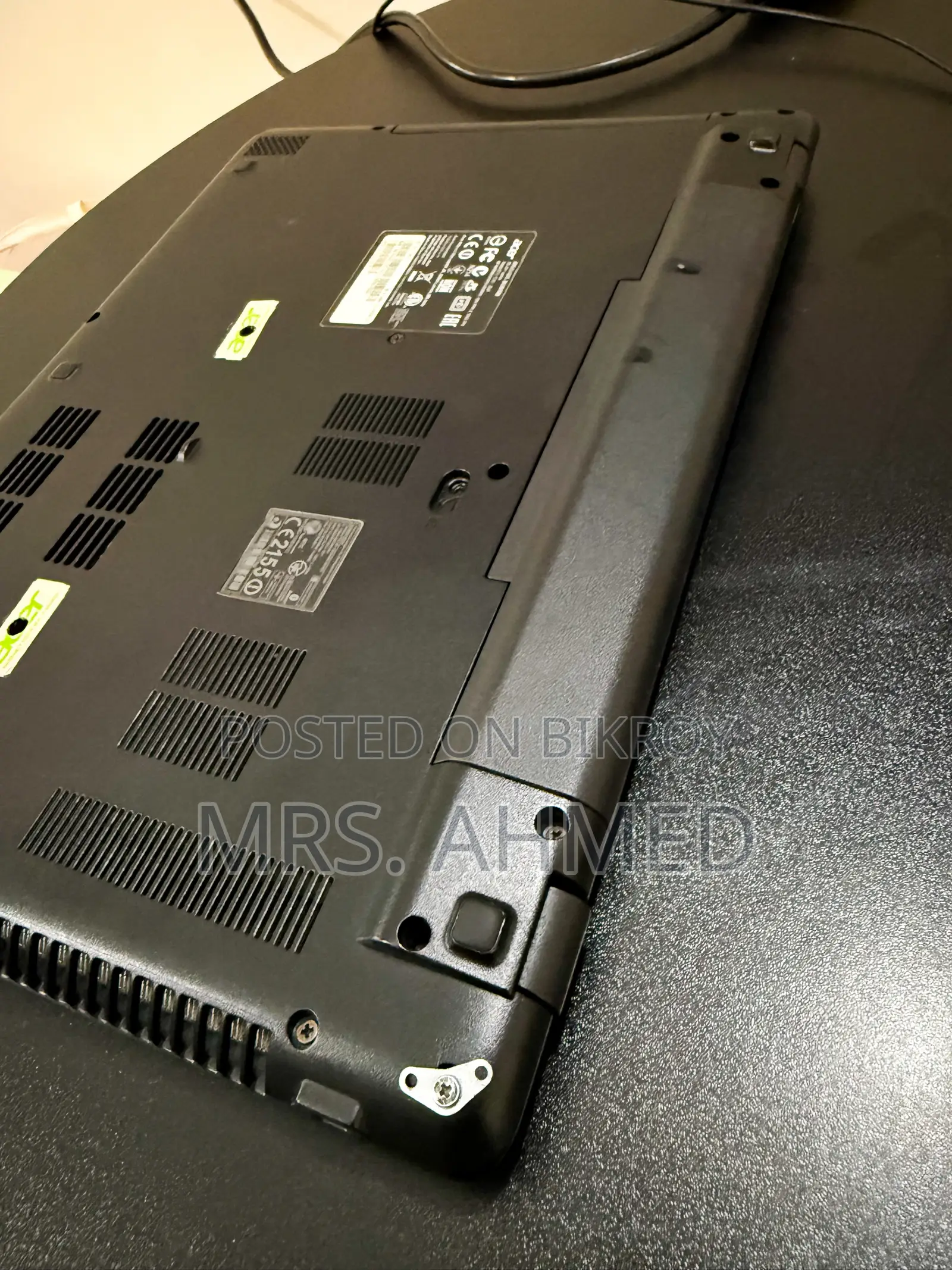Laptop Acer Aspire E5-471P 8GB Intel Core i3 SSD 250GB