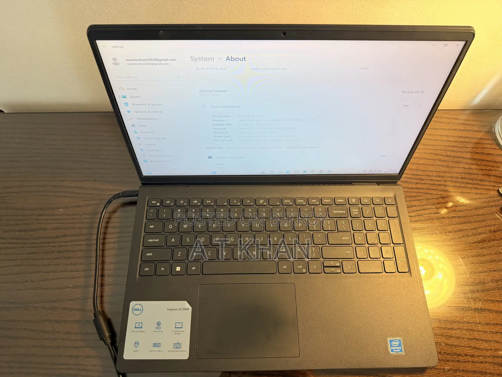 Laptop Dell Inspiron 15 3000 4GB Intel Pentium SSD 128GB