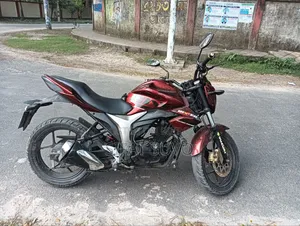 সুজুকি জিক্সার ২০১৭