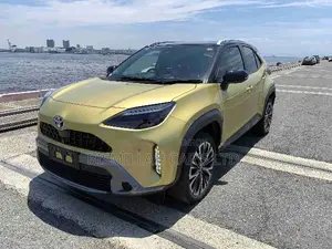 Toyota Yaris Cross 2022 Gold