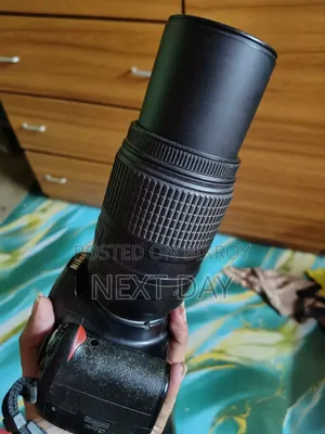 DSLR Nikon D3000