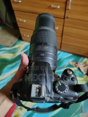 DSLR Nikon D3000