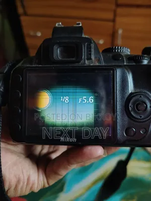 DSLR Nikon D3000